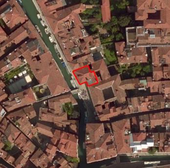 CITTA’ ANTICA, FLAT IN FONDAMENTA SAN SEVERO