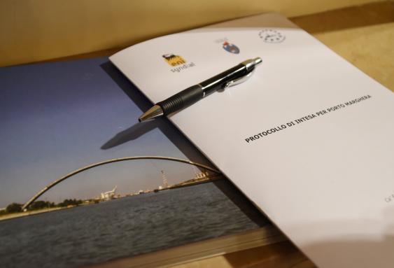Municipality of Venice, Eni Syndial and Venice Development Agency sign the agreement for the redevelopment and re-launch of Porto Marghera